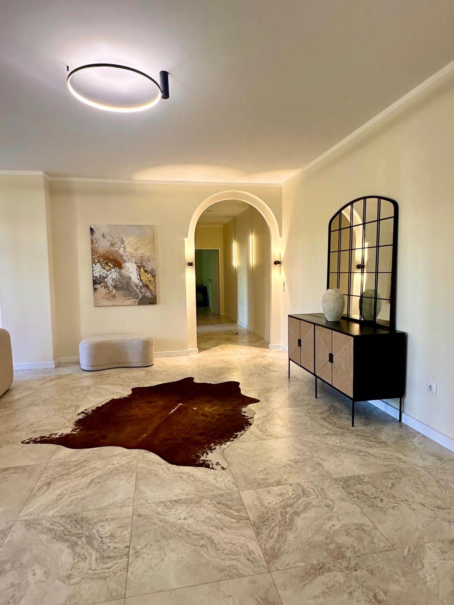 Sanierte 5 Zimmer Luxus Standard Apartment Auf 350Qm هامبورغ المظهر الخارجي الصورة